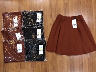 Chân váy nữ dáng xoè 2 màu đen, nâu đất