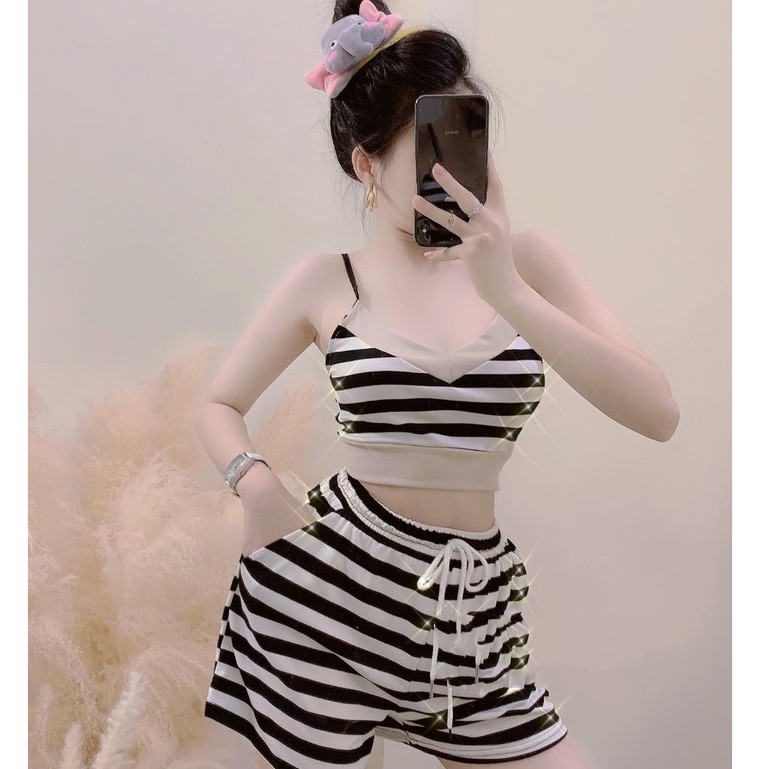 Set Croptop 2 Dây Kẻ Ngang Bộ Ngủ Mặc Ở Nhà Siêu Chất | BigBuy360 - bigbuy360.vn