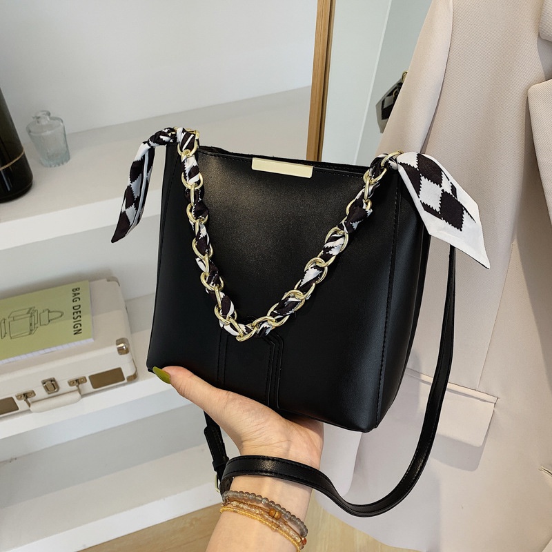 Túi Đeo Chéo Dạng Xô Phong Cách retro Thanh Lịch Cho Nữ