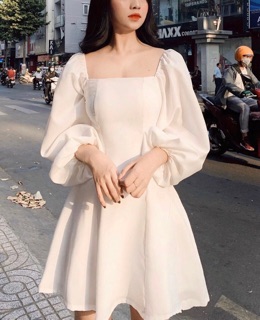 Đầm midi trắng cổ U❣️