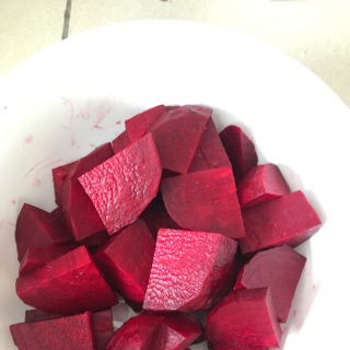 Củ dền đỏ !