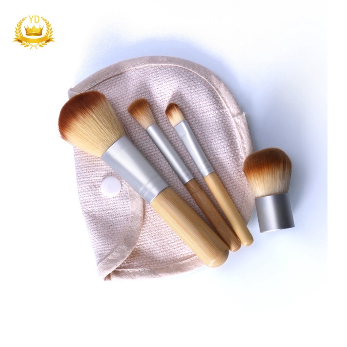 Set 4 cọ trang điểm mắt kèm túi đựng HB