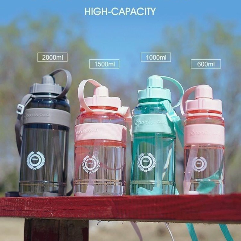 Bình đựng nước, chai đựng nước Sports Cup 600ml SONNATA có ống hút và dây deo tiện lợi mang đi tập GYM