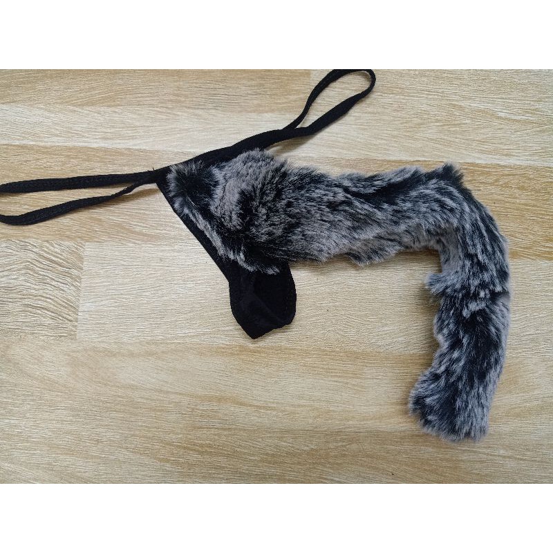 Quần lót đuôi cáo ảnh thật chụp sàn