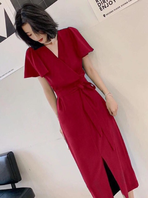 Đầm Cati Đỏ Xẻ Trước