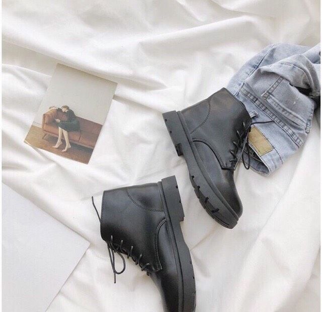 CÓ SẴN [Freeship] [ HÀNG LOẠI 1] Boot buộc dây đế bằng mũi tròn da mềm đẹp độ bền cao đi êm chân kèm ảnh thật bốt nữ | BigBuy360 - bigbuy360.vn