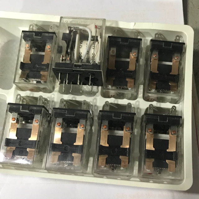 5 Rơ le trung gian (Relay) 12V-8 chân nhỏ
