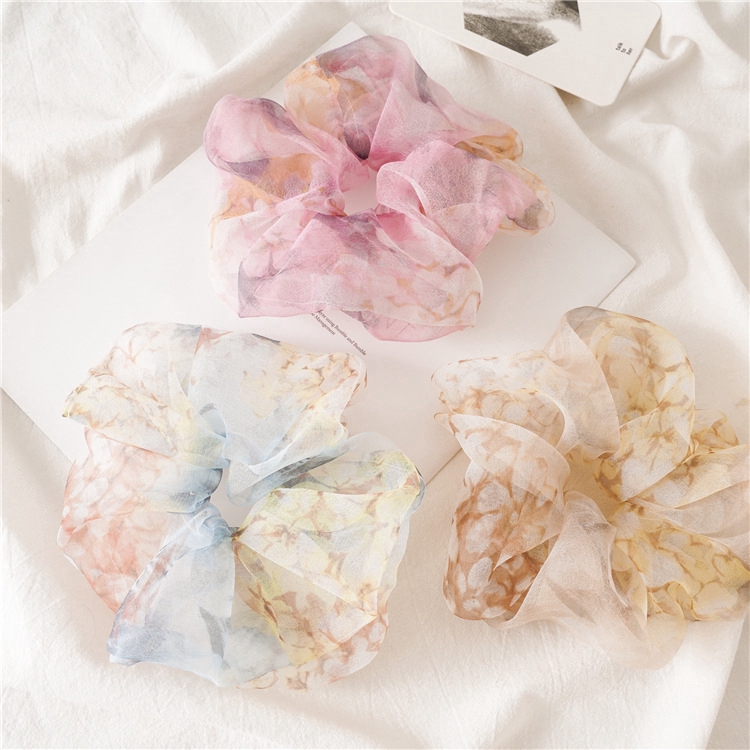 Dây buộc tóc co dãn màu sáng độc đáo