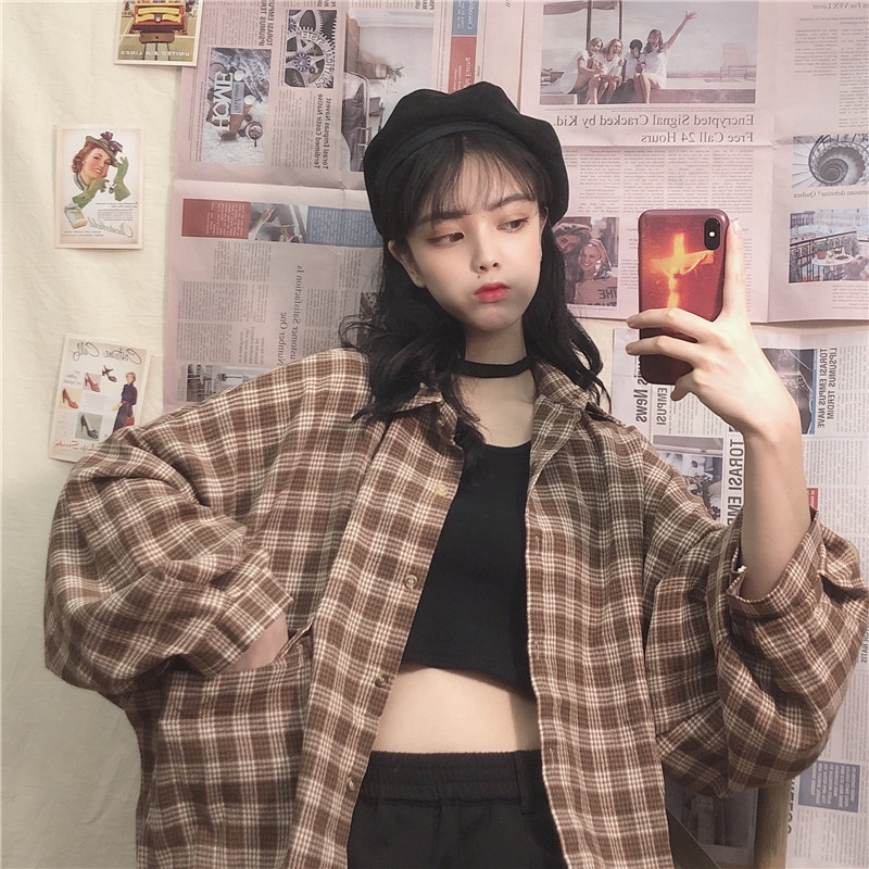 A011 Áo sơ mi kẻ caro oversize nam nữ vintage dài tay ulzzang, áo khoác chống nắng cỡ rộng tay phồng phong cách Hàn Quốc | BigBuy360 - bigbuy360.vn