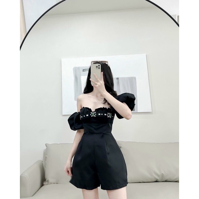 đầm jump bẹt vai viền đá