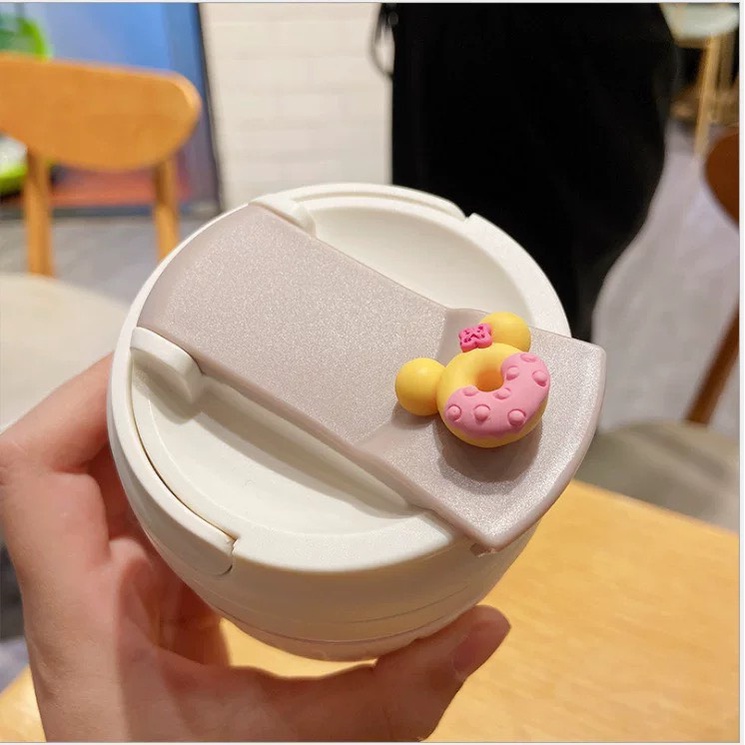 Sticker Dán 3D Trang Trí Bình Nước Dễ Thương