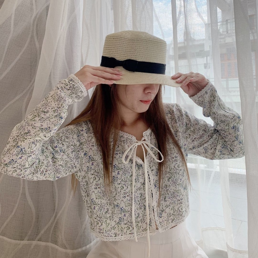 Áo Croptop hoa thiết kế