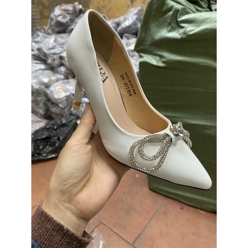 Giày cao gót nơ đá sang trọng UYÊN OLIVER SHOES  mã ND1