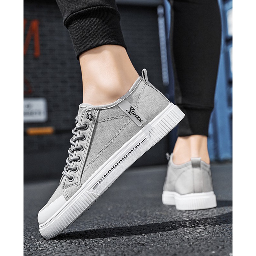 Giày Nam Vải Bò, Giày Nam Sneaker Chất Liệu Vải Bò, Đế Cao Su Mềm Phong Cách Trẻ Trung Năng Động G - 404
