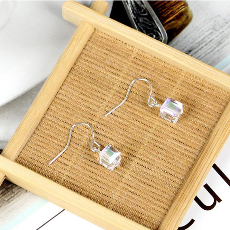 Bông Tai Pha Lê Lấp Lánh Đơn Giản Nhiều Màu Sắc Dành Cho Nữ