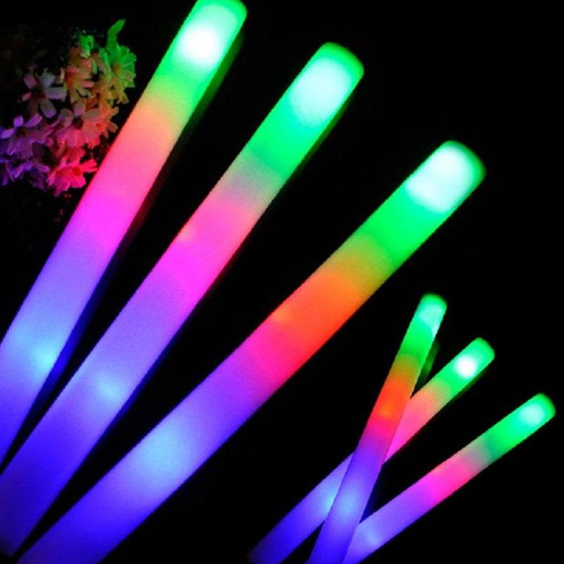Đèn LED dạng que đầy màu sắc thích hợp cho buổi hòa nhạc J8U3