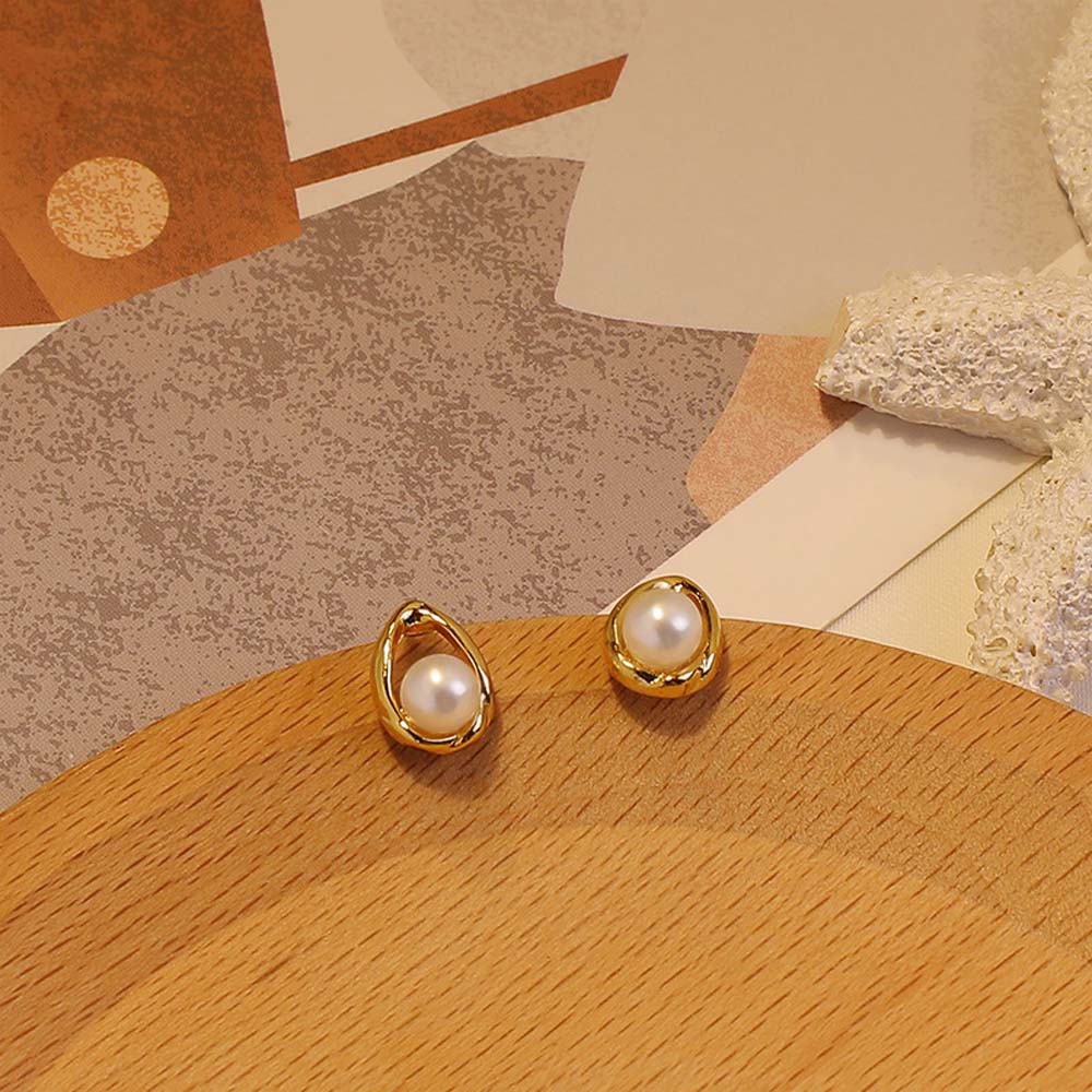 Khuyên tai thời trang dáng dài tạo hình độc đáo cho nữ