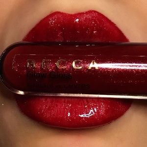 Becca Son Bóng Có Nhũ Volcano Goddess Glow Gloss 5g