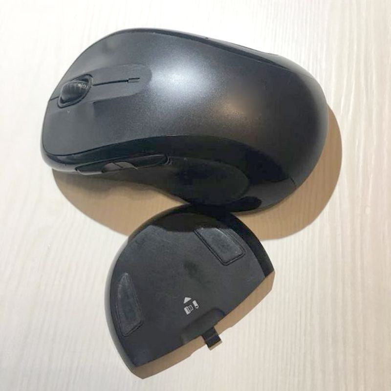 Hộp Bảo Vệ Pin Chuột Logitech M510