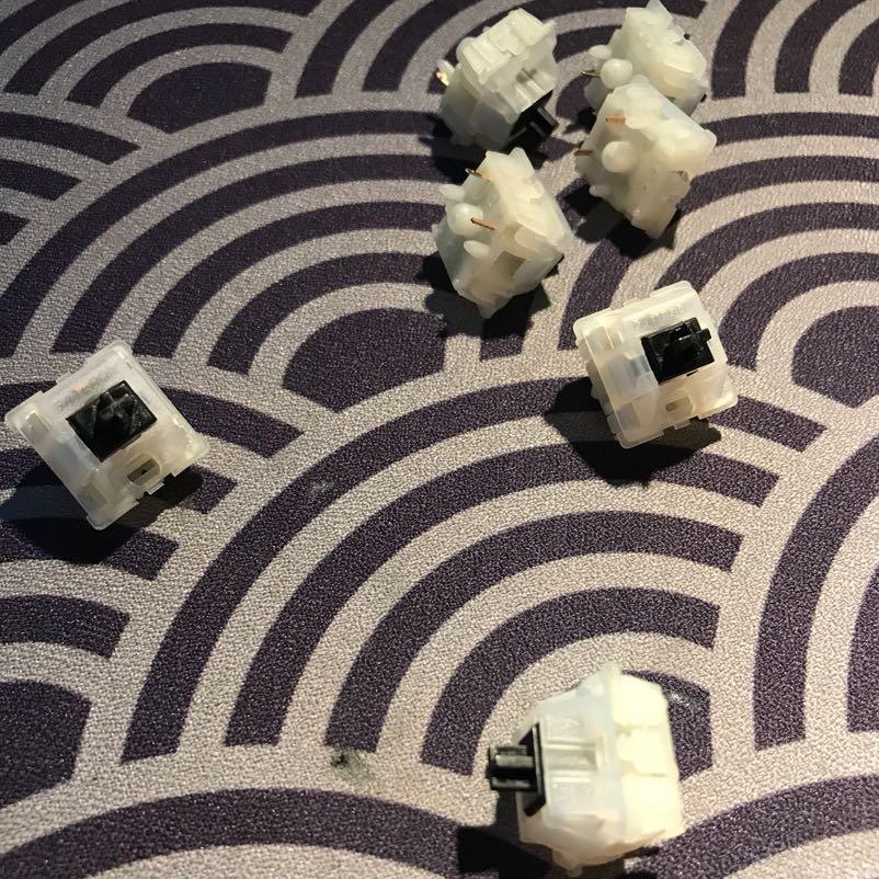 Switch Gateron Milky (KS3X1) - Milky Yellow và Milky Black - Gateron KS3X1 - Switch dùng cho bàn phím cơ | BigBuy360 - bigbuy360.vn