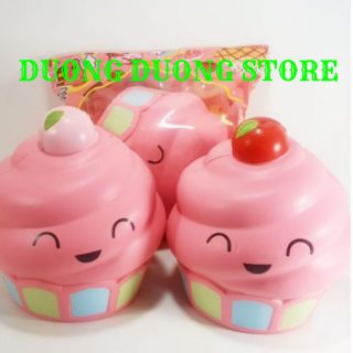 Squishy bánh cupcake hãng osc