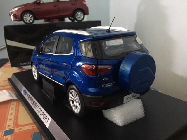 Mô hình xe Ford Ecosport tỉ lệ 1:18