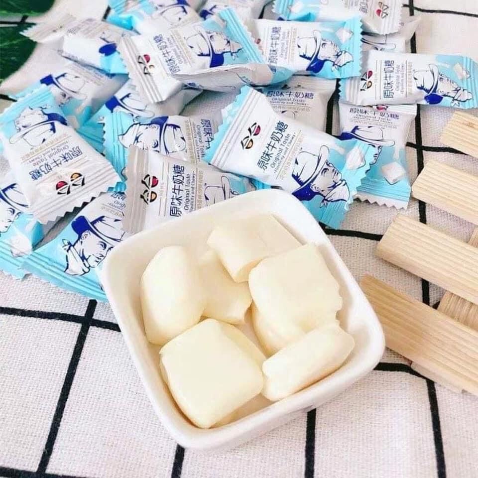 Kẹo Sữa Chua Dẻo Ông Già Cao Bồi Đài Loan - Gói To 360gr [SIÊU NGON]