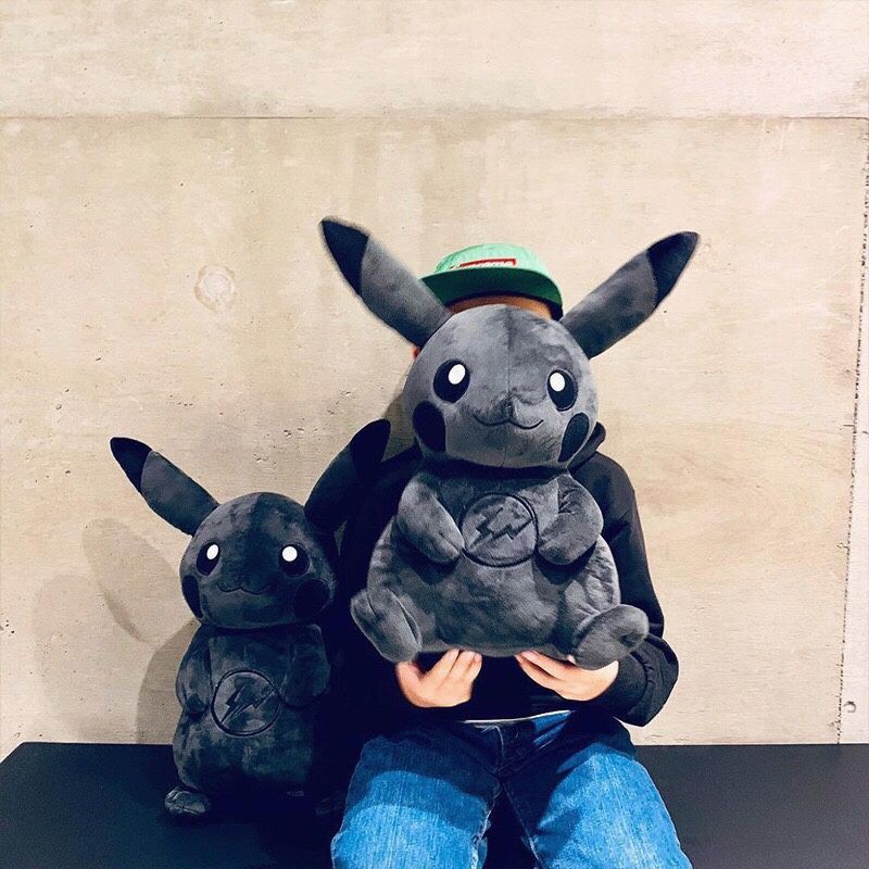 Fujiwara Hiroshi Lightning Joint Diablo Búp bê Pikachu dễ thương Gối đen Quà tặng sinh nhật cô gái