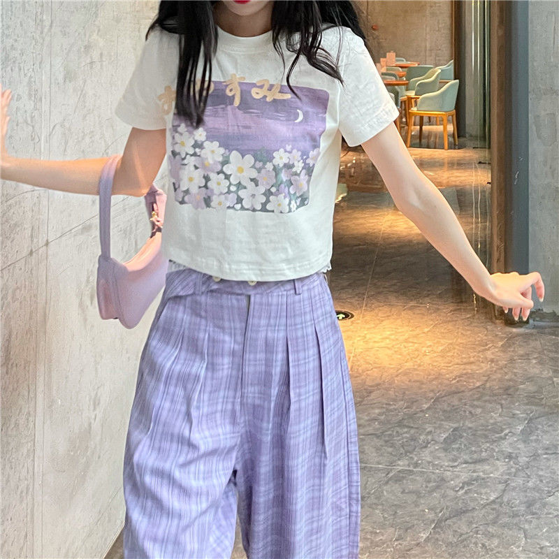 Áo lửng tay ngắn phong cách gợi cảm cho nữ