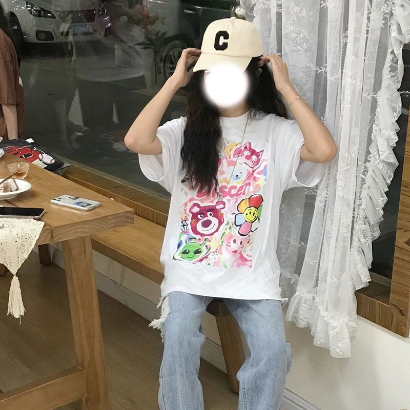 Áo Thun Nữ Tay Ngắn Dáng Rộng In Hình Gấu Và Quả Dâu Dễ Thương