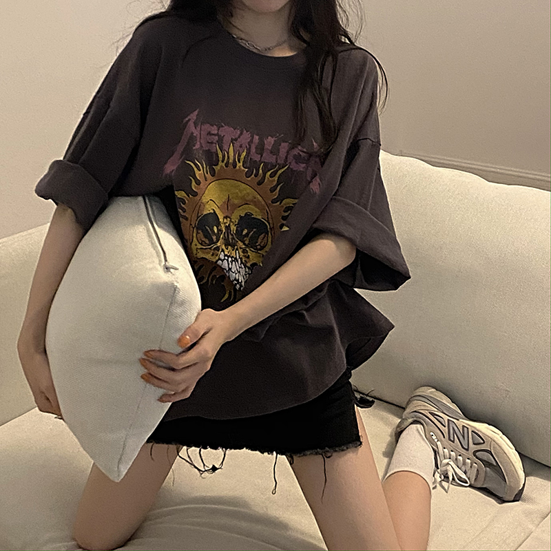 Áo thun cổ tròn in họa tiết phong cách Hàn Quốc sành điệu