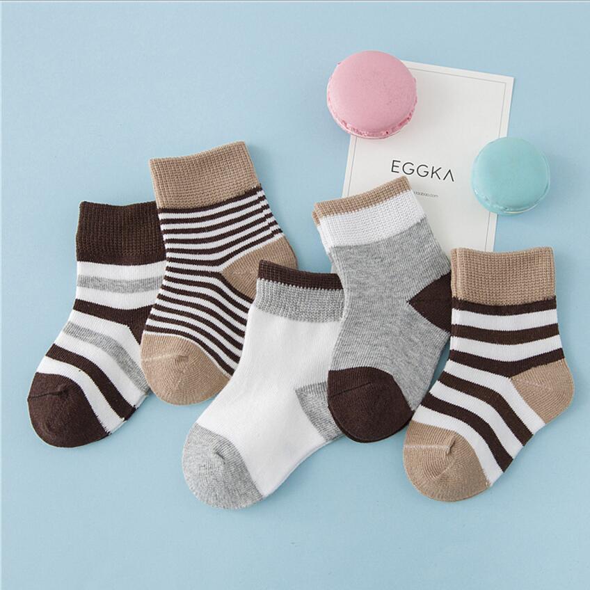 Set 5 Đôi Tất Cotton Hoạ Tiết Hoạt Hình Đáng Yêu Cho Bé