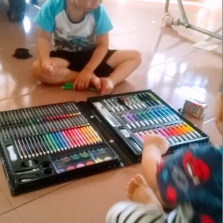 Combo 2 bộ màu 150 chi tiết cho bé
