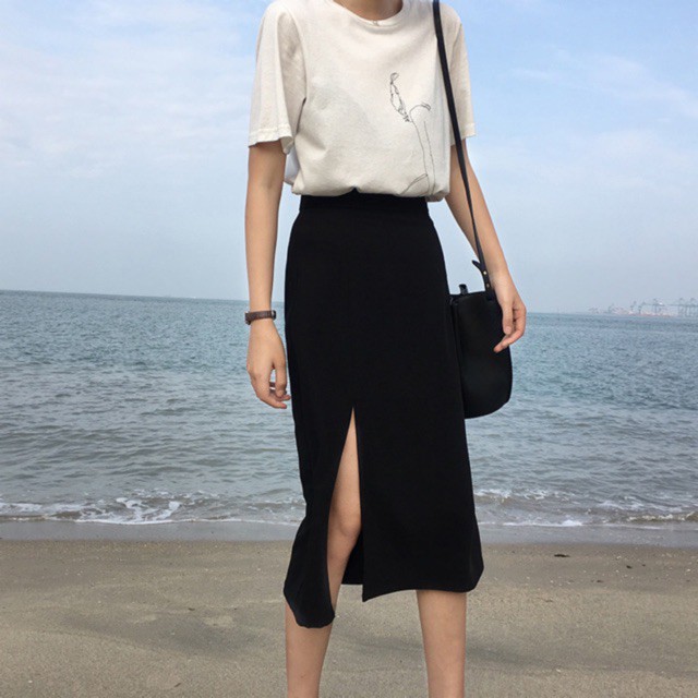 Chân váy đen trơn DÀI xẻ đùi SÂU | BigBuy360 - bigbuy360.vn