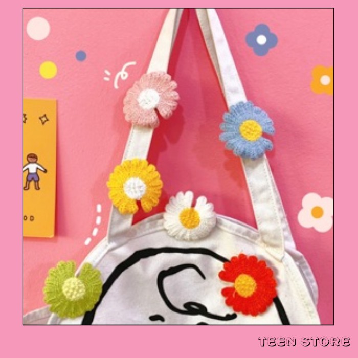 Cài áo hoa cúc len thêu ulzzang