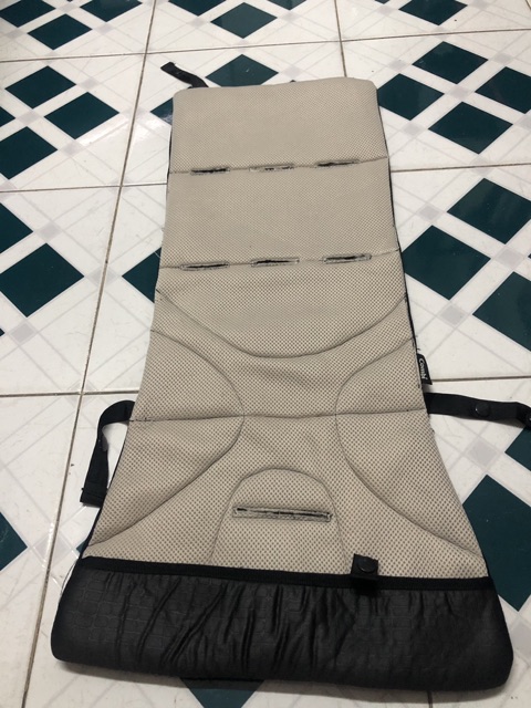 Tấm lót xe đẩy Nhật Combi