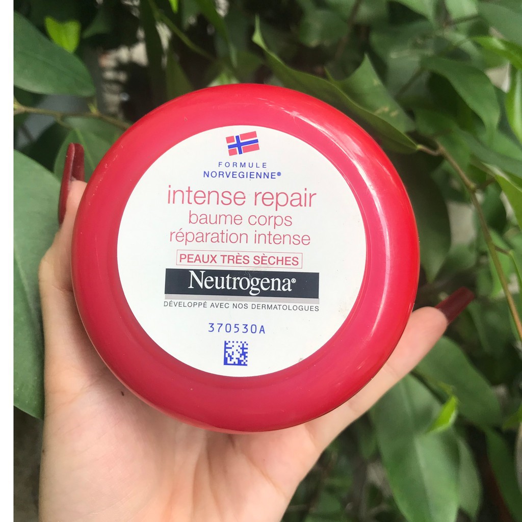 Dưỡng thể Neutrogena Intense repair 200ml Ouibeaute