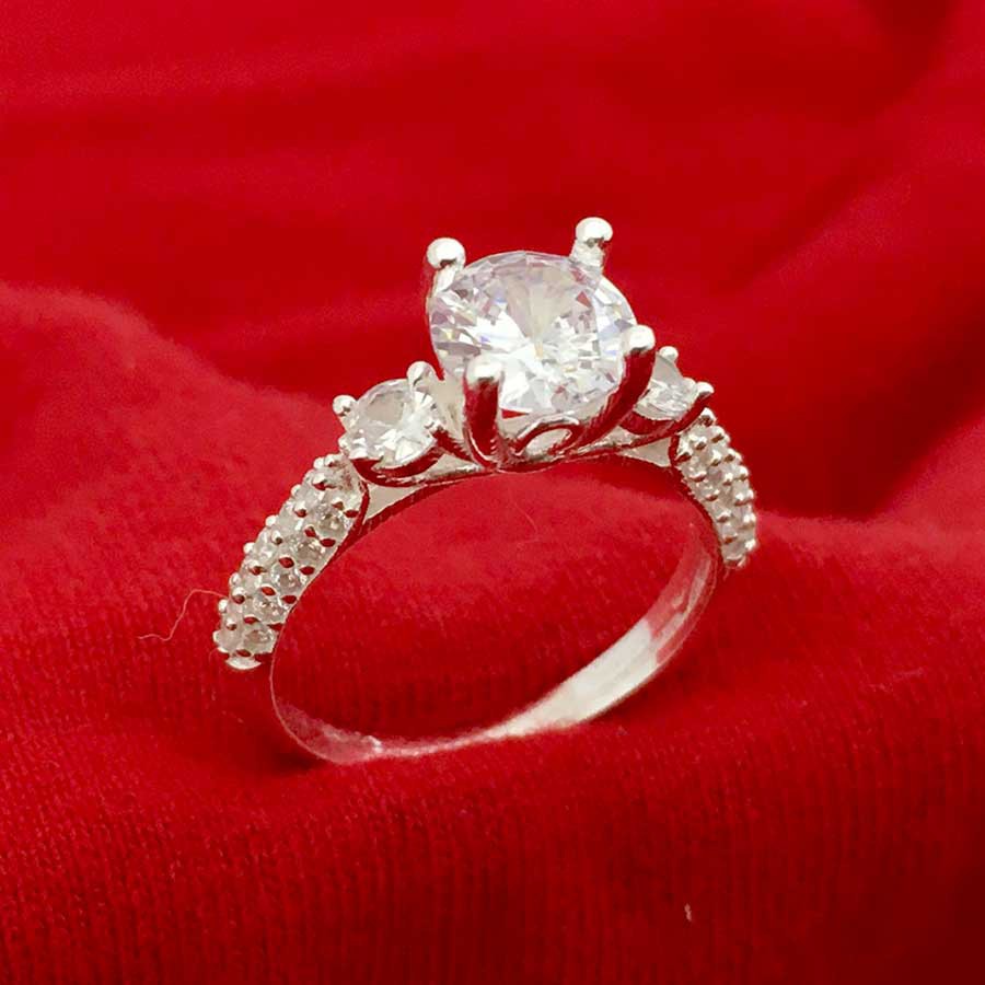 Nhẫn nữ bạc 925 gắn kim cương nhân tạo đá trắng Bạc Quang Thản - NNu41a (bạc)