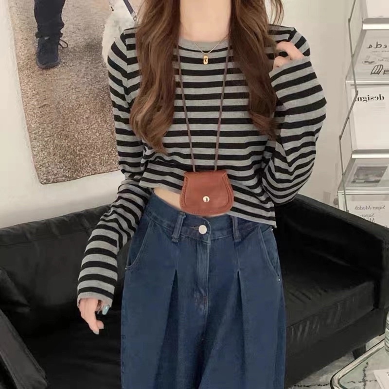 Áo len nữ basic kẻ xám tay dài