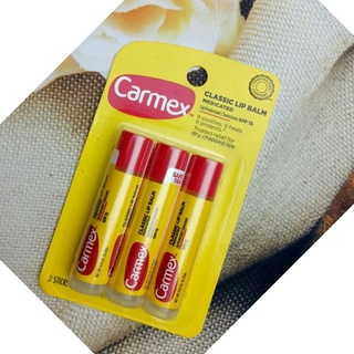 SON DƯỠNG MÔI CARMEX CLASSIC LIP BALM