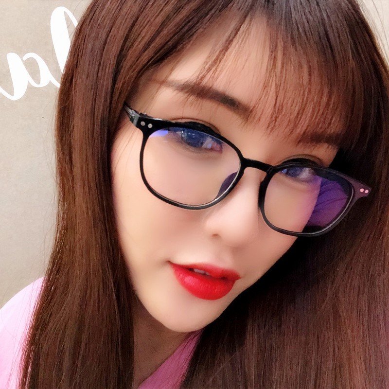 Kính Thời Trang Chống Tia Uv