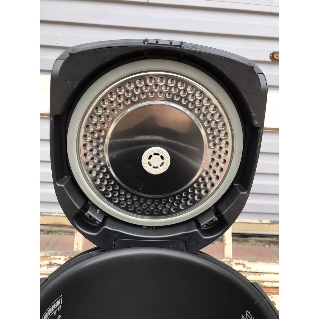 Nồi cơm điện cao tần Nhật bãi Hitachi 1.0l mới 95% | BigBuy360 - bigbuy360.vn