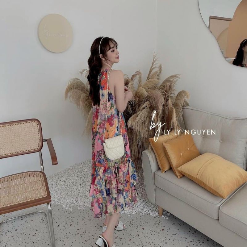 Váy maxi hoa cổ yếm | BigBuy360 - bigbuy360.vn