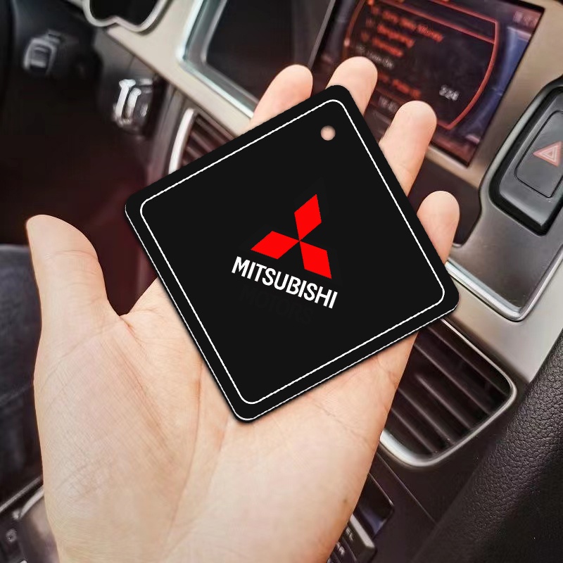 Phụ Kiện Treo Trang Trí Gương Chiếu Hậu Xe Hơi Loại Bỏ Mùi Hôi Dành Cho Mitsubishi ASX Lancer EX Pajero Outlander L200 EVO