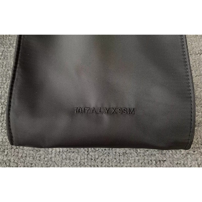 Túi đeo 1017 ALYX 9SM fabric crossbody bag ss20