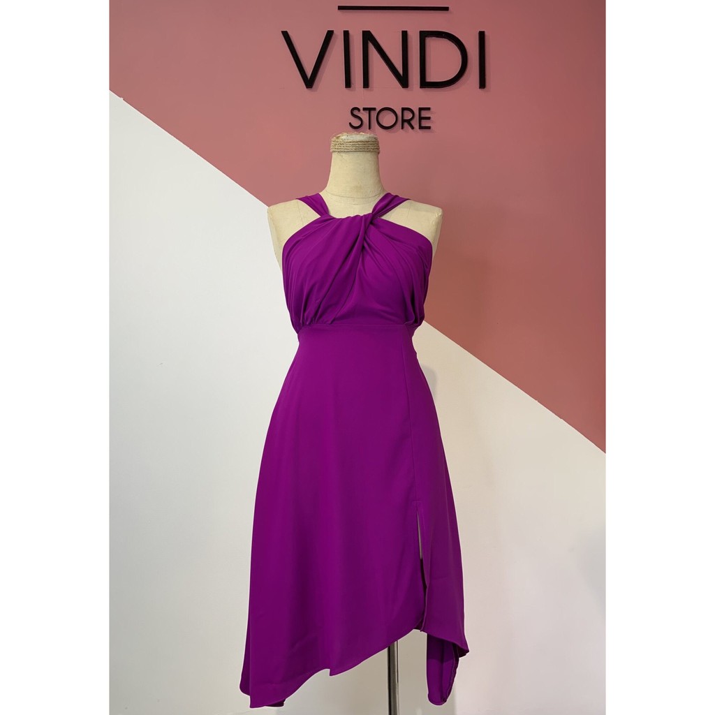 Đầm chéo cổ xẻ tà