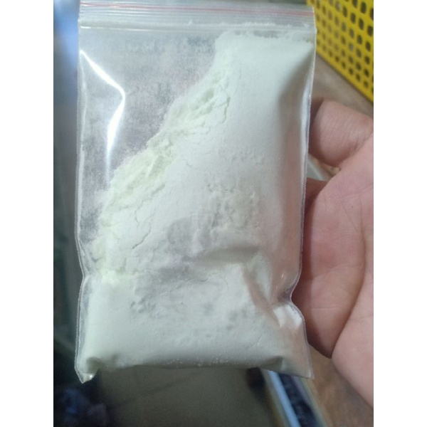 Bột tẩy ,nâng màu sắc tóc collagen VENNUS 10D