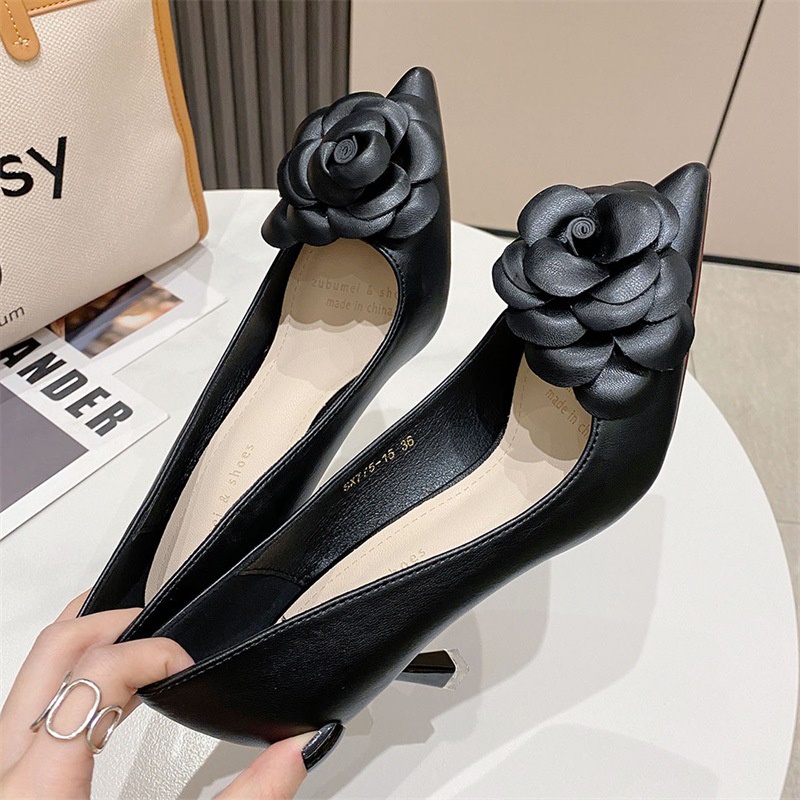 Giày cao gót mũi nhọn mặt hoa trà siêu xinh POCI 227