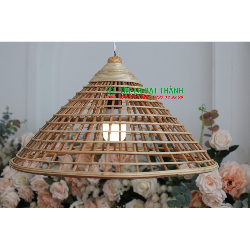 Chao đèn mây trang trí sân thượng đèn nón thưa