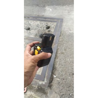 pin Hitachi 12v chọt